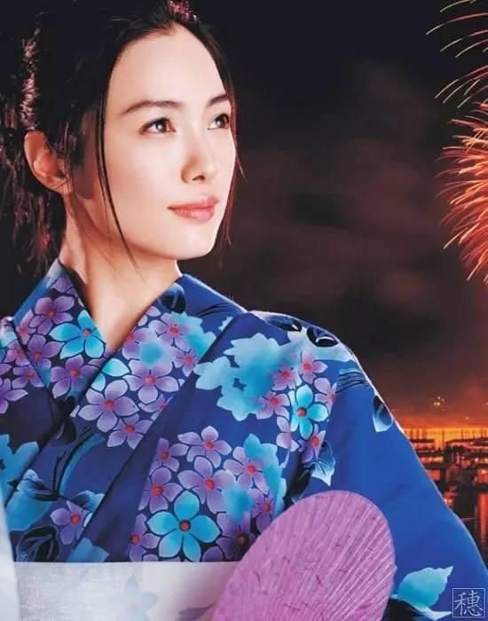 精品国产香蕉伊思人在线又爽又黄